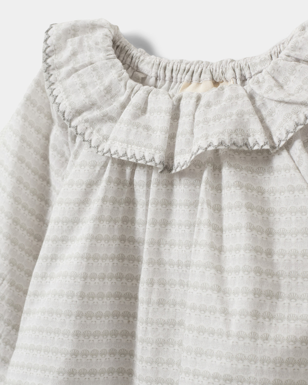 Sofie Schnoor KIDS AlminaKB skjorte Bluse 9109 Off White w AOP