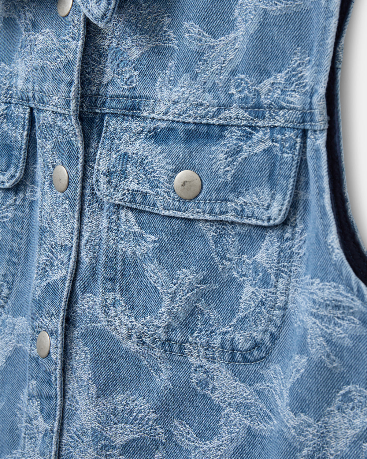 Sofie Schnoor YOUNG CAROLESY VESTE Vest 5086 Light denim blue