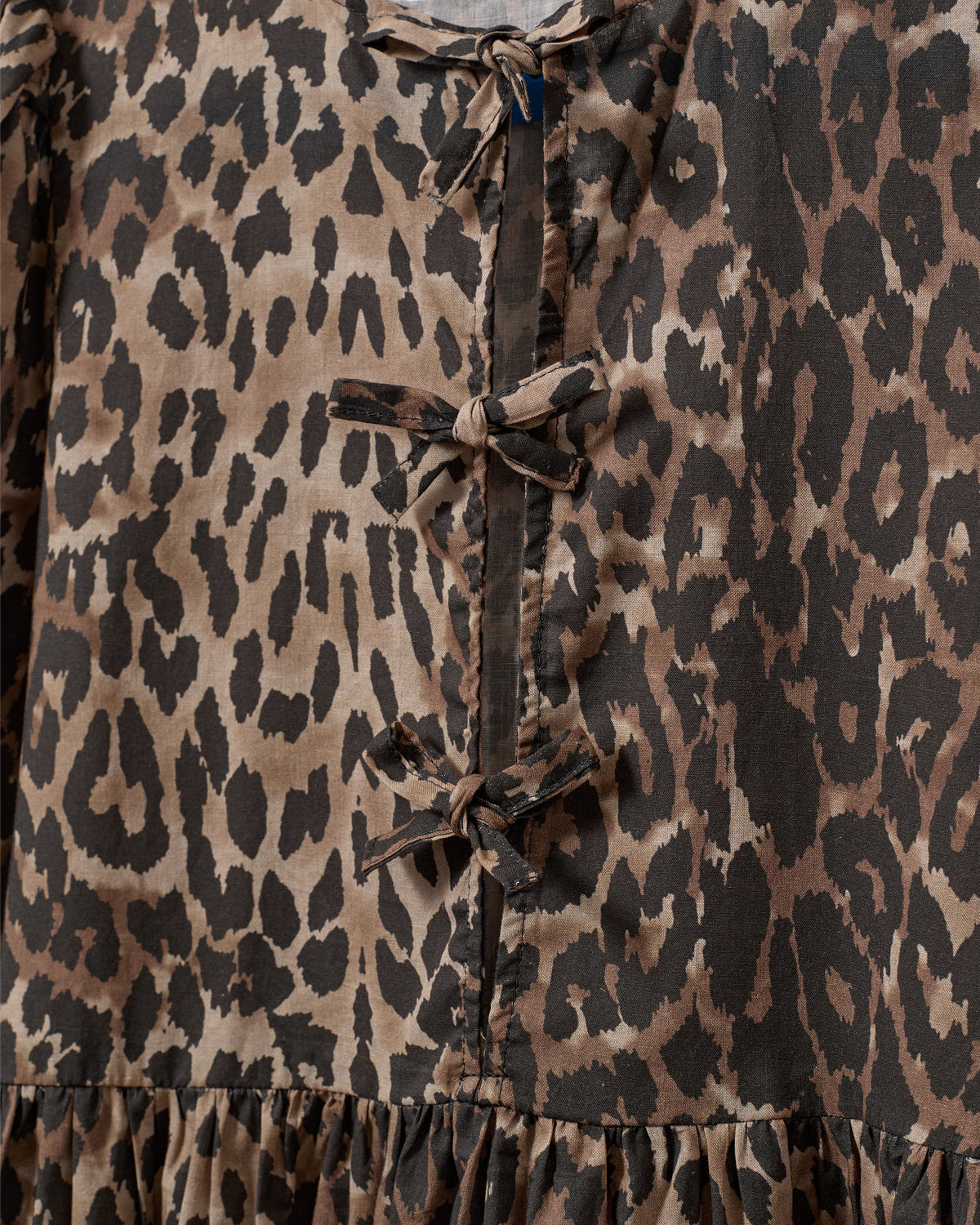 Sofie Schnoor YOUNG ELAYNASY KJOLE Kjole 9031 AOP Leo