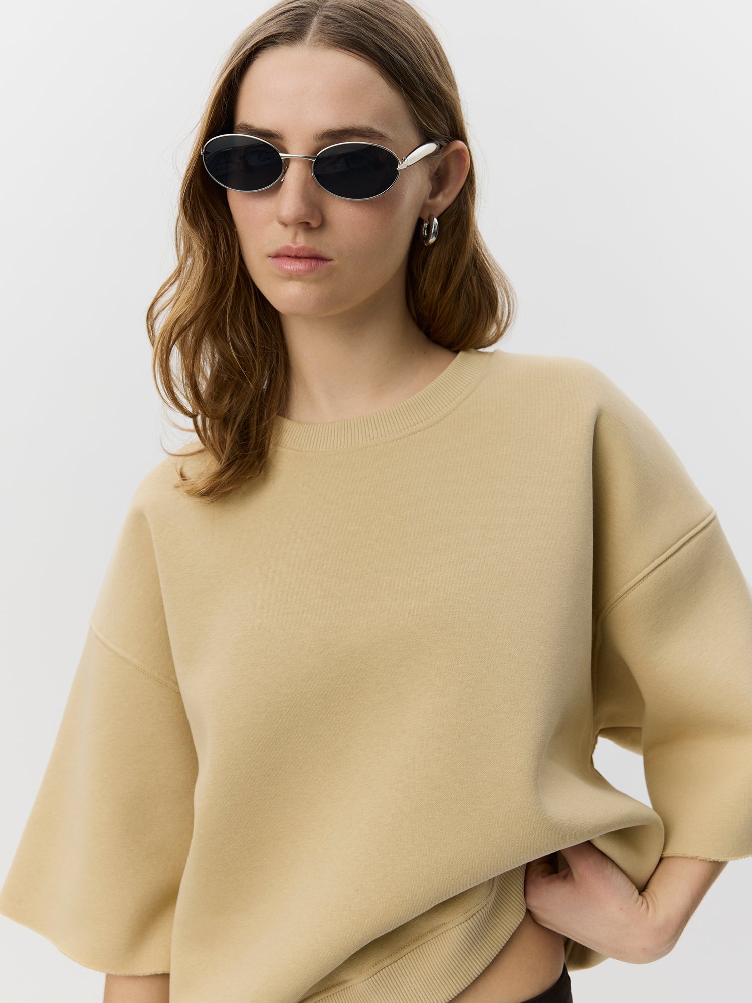 Sofie Schnoor WOMEN ELOISESW KORTÆRMET SWEATSHIRT Sweatshirt 7161 Pale Khaki