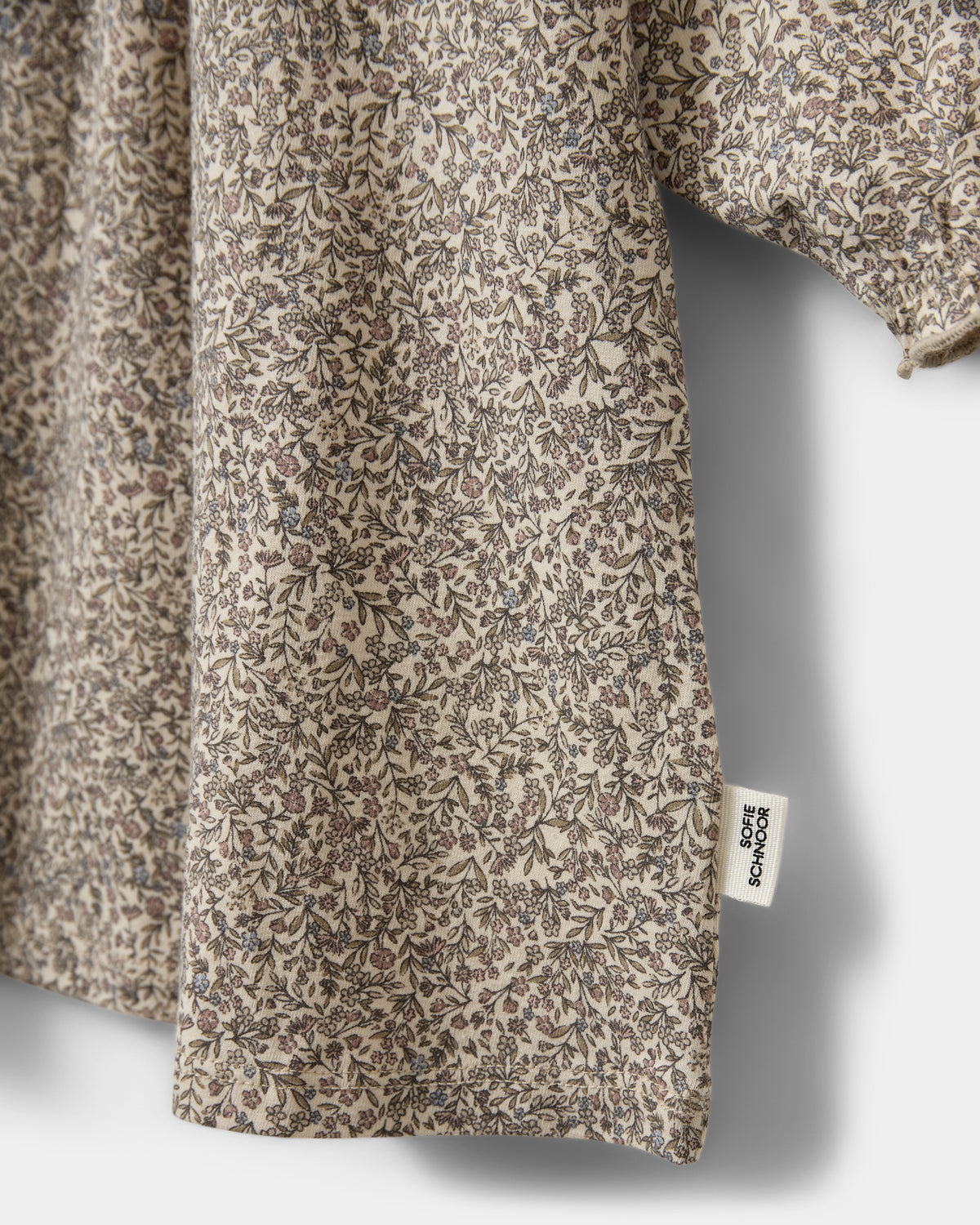 Sofie Schnoor BABY LISTASB KJOLE Kjole 9092 AOP Flower