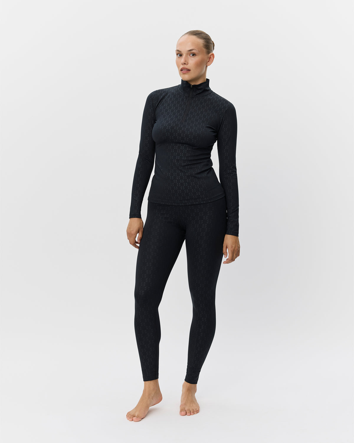 Sofie Schnoor SPORT MALLORYSW T-SHIRT LONG SLEEVE T-shirt lang ærmet 1000 Black