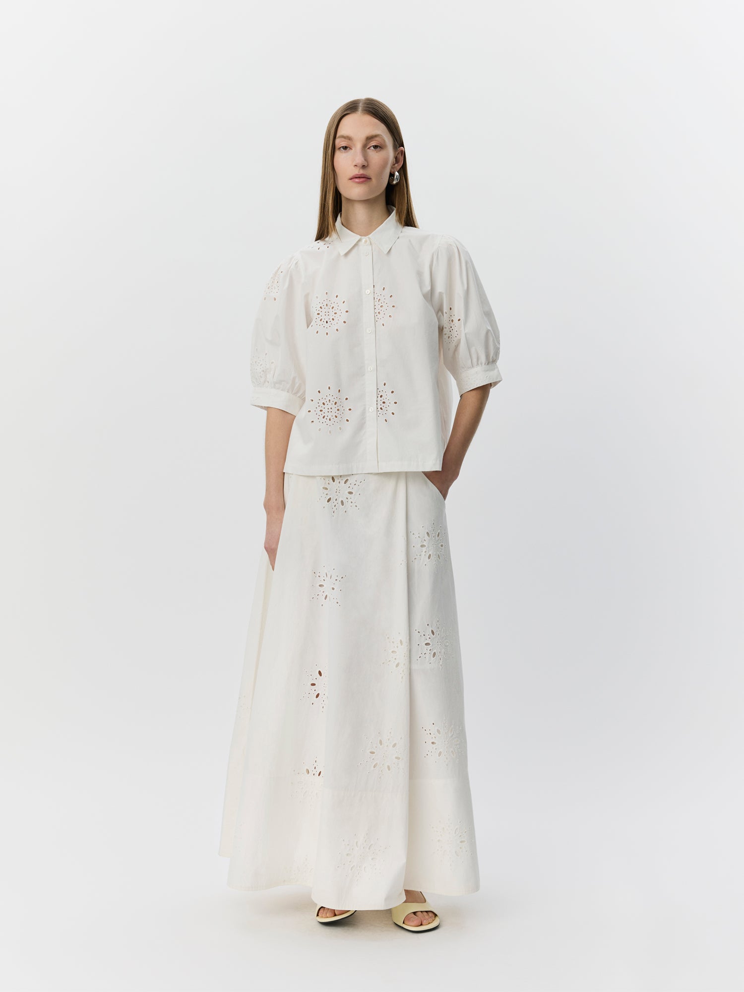 Sofie Schnoor WOMEN NOORSW BRODERET ANGLAISE MAXI NEDERDEL Nederdel 0124 Snow white