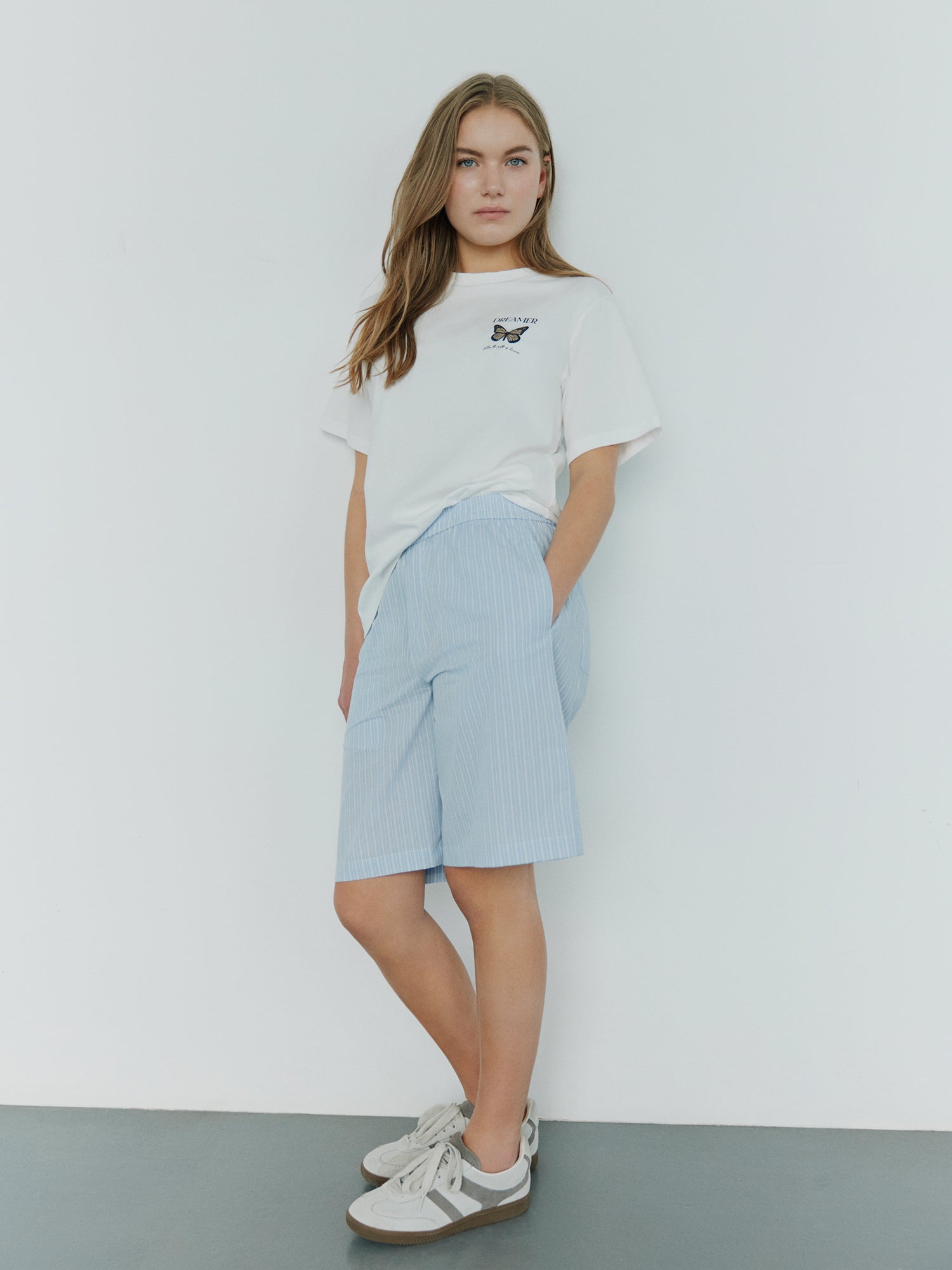 Sofie Schnoor YOUNG NejahSY Shorts Shorts 5094 Light Blue striped