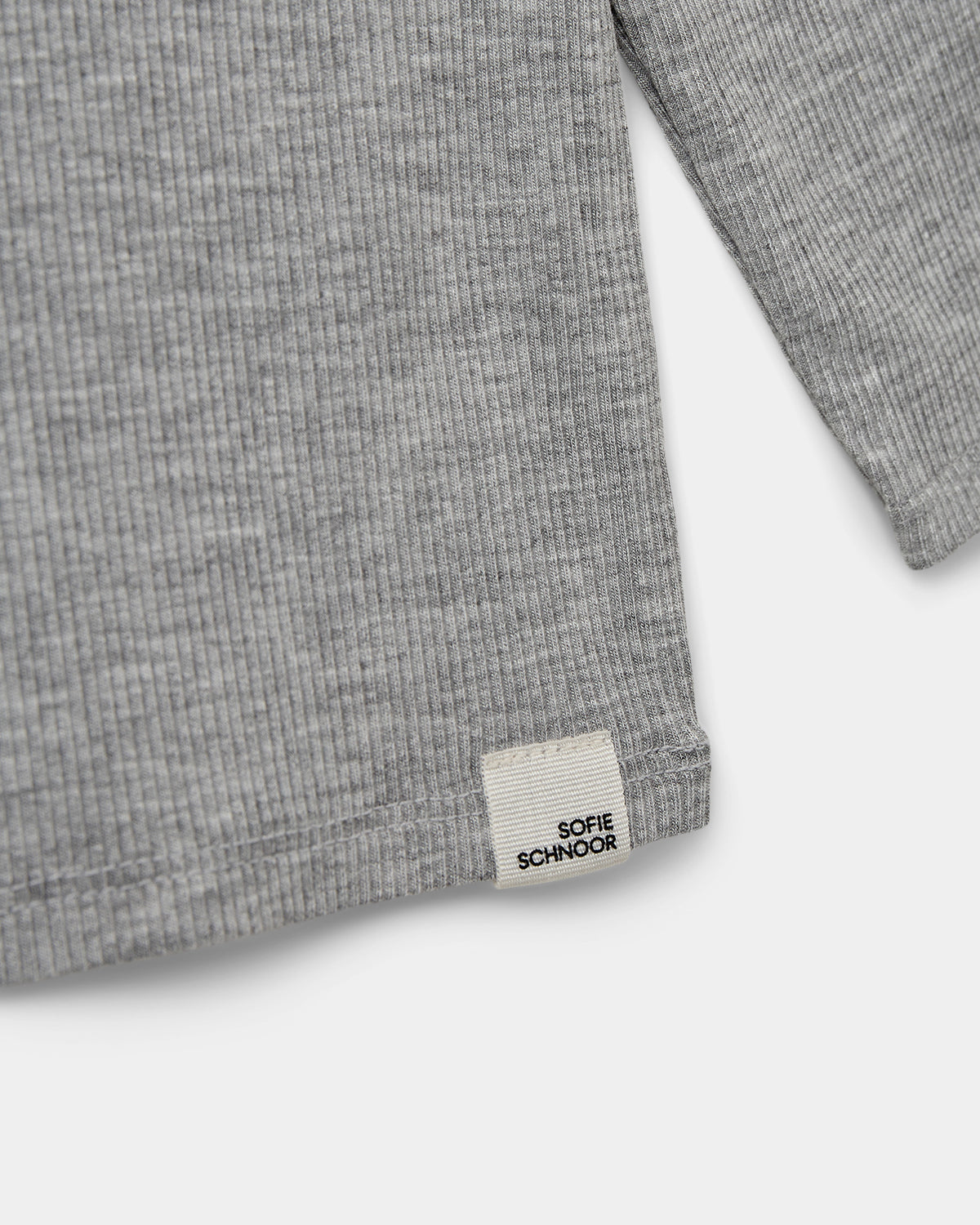 Sofie Schnoor KIDS PETRICIASB T-SHIRT LANGÆRMET T-shirt lang ærmet 8000 Grey mel