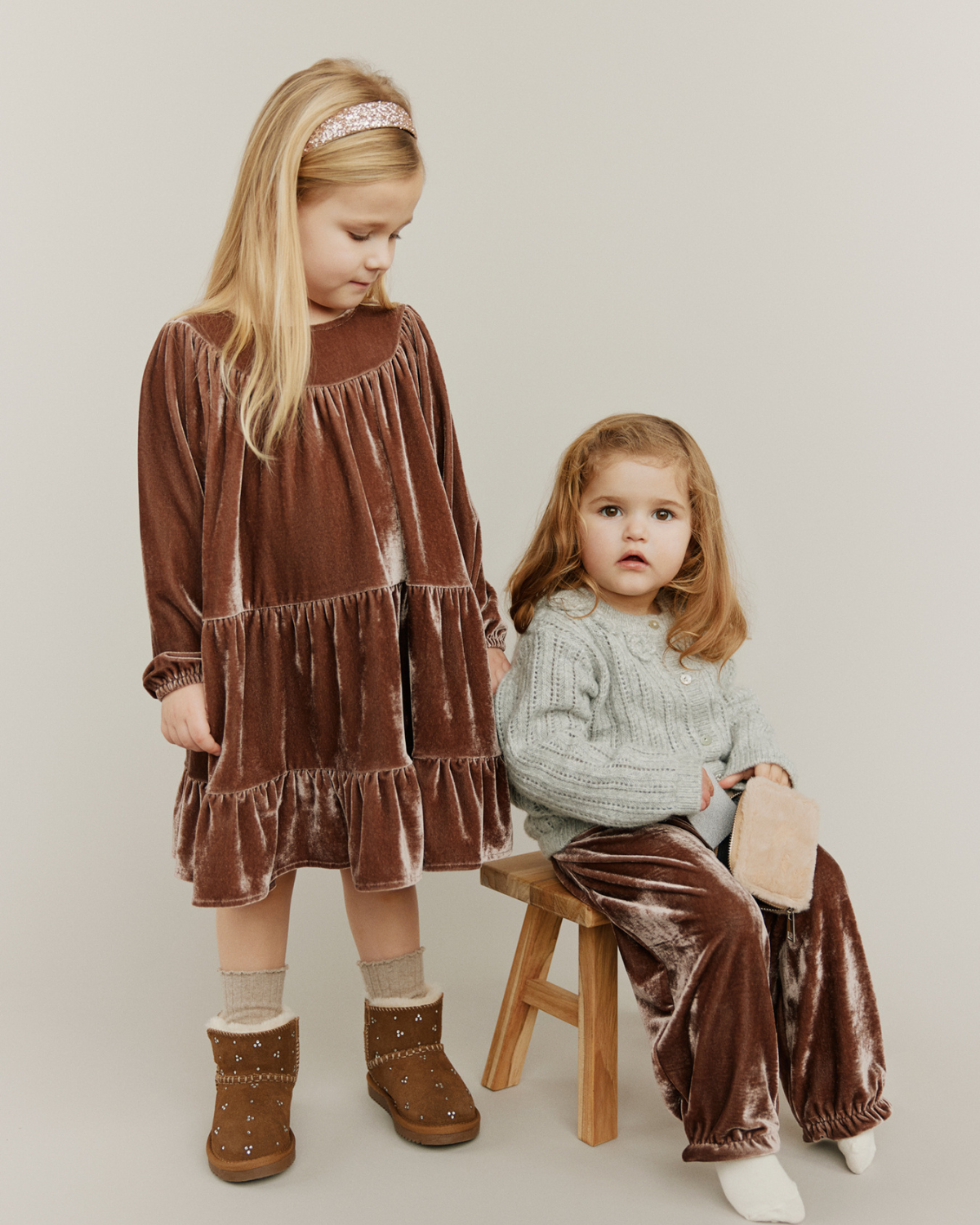 Sofie Schnoor KIDS SELINESB DRESS Dress 7149 Soft Brown