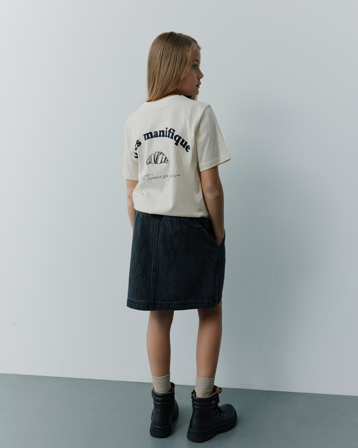 Sofie Schnoor YOUNG ZENASY T-SHIRT T-shirt 7114 Light Sand