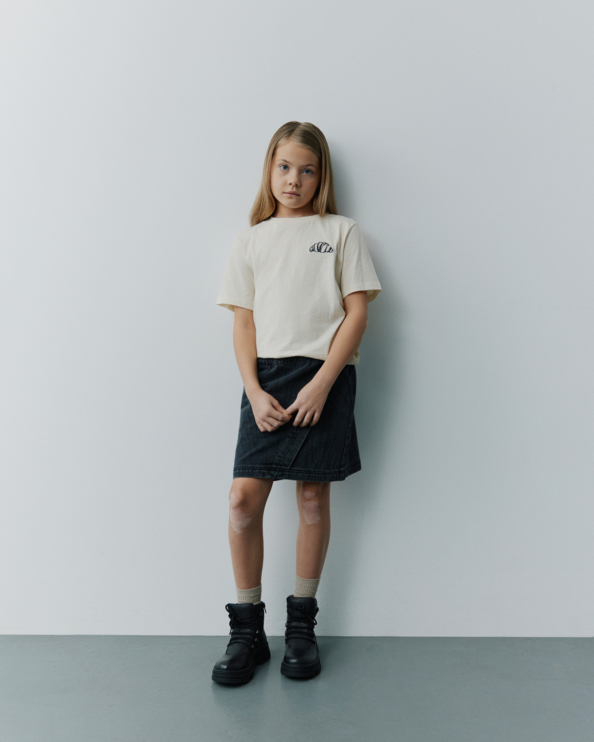 Sofie Schnoor YOUNG ZENASY T-SHIRT T-shirt 7114 Light Sand