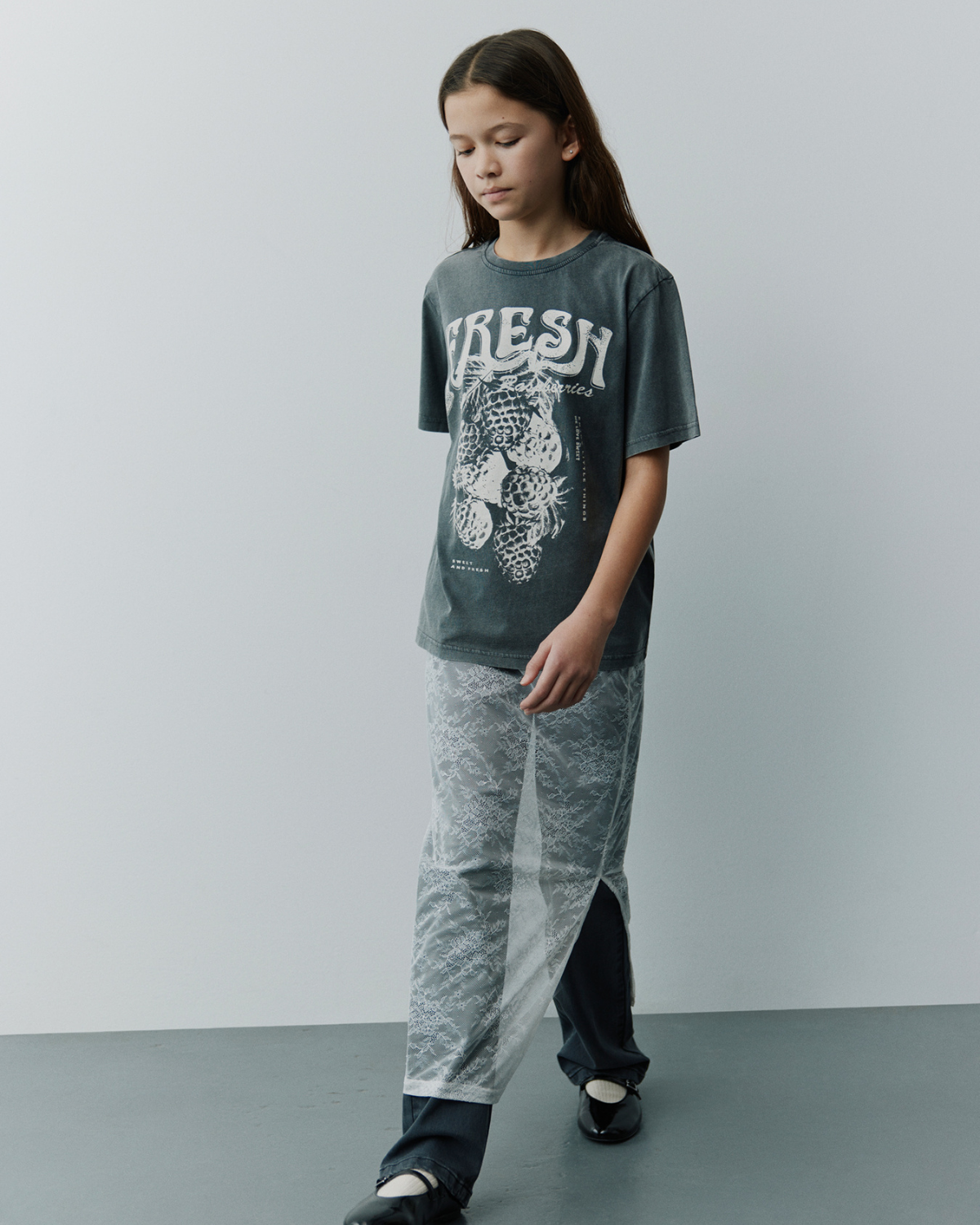 Sofie Schnoor YOUNG ZENASY T-SHIRT T-shirt 1022 Stone washed black