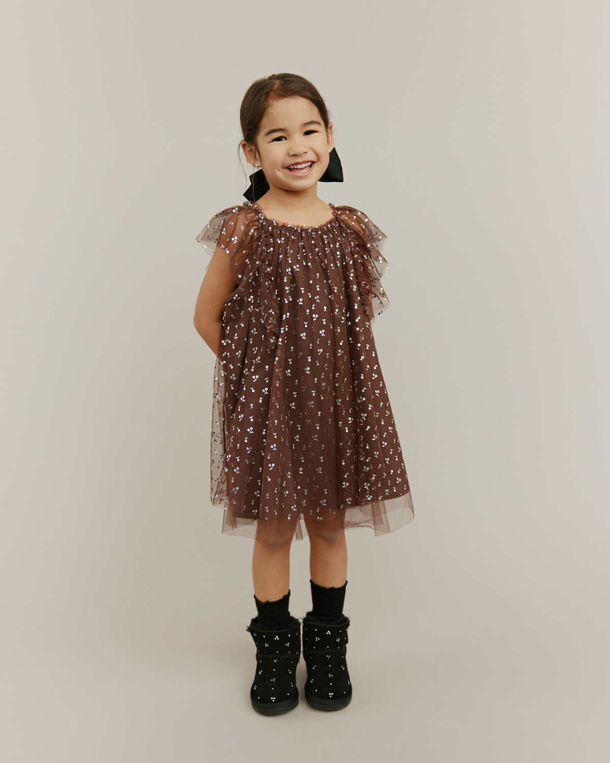Sofie Schnoor KIDS BLOSSOMSB DRESS Dress 7052 Brown