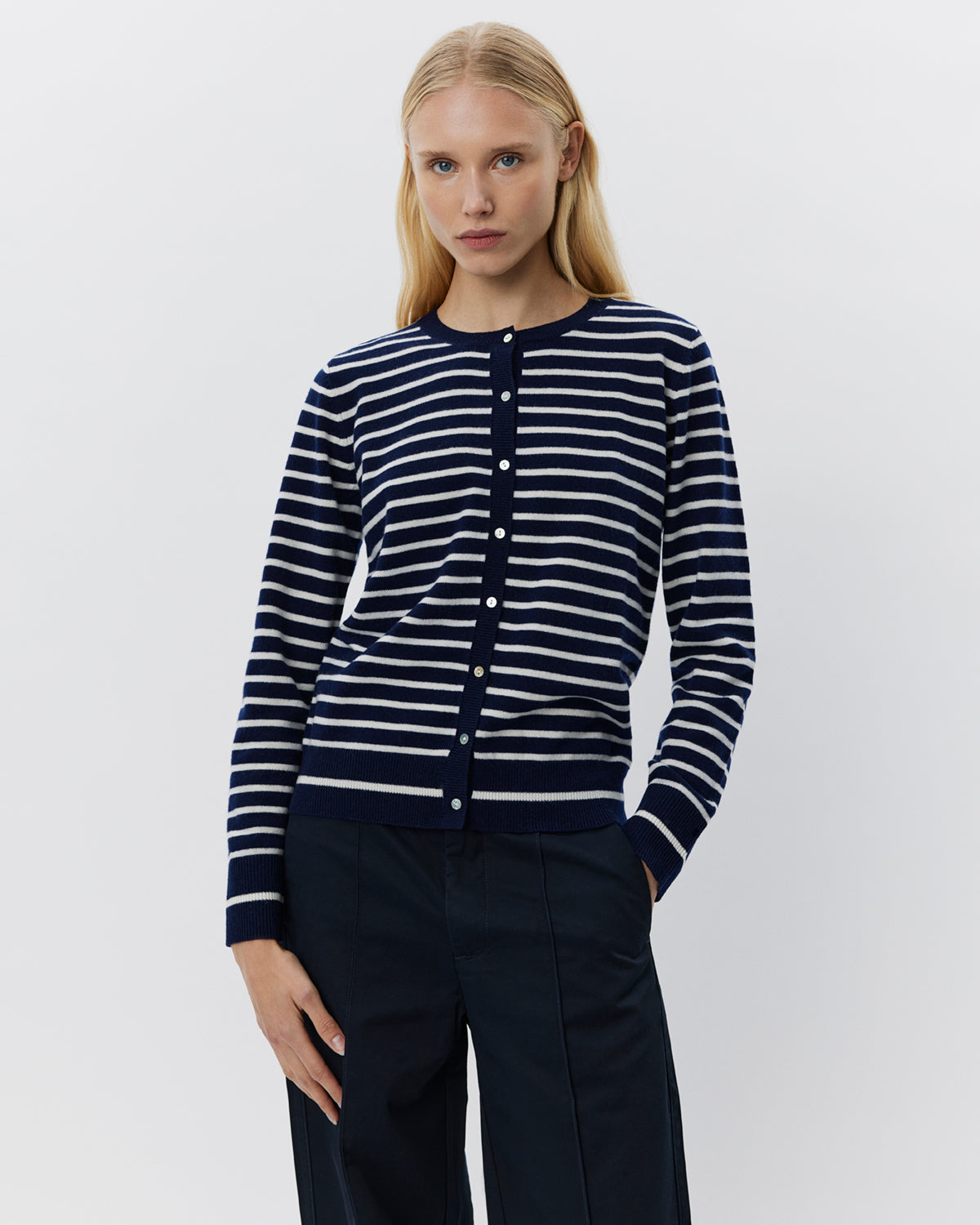 Sofie Schnoor WOMEN CISSESW STRIPE CARDIGAN Cardigan 5093 Dark Blue striped