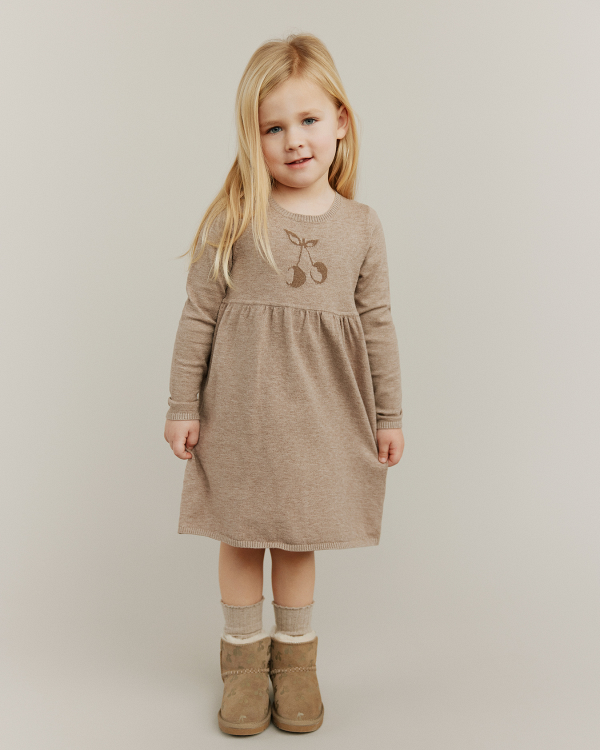 Sofie Schnoor KIDS DAGNYSB KJOLE Kjole 7071 Brown melange