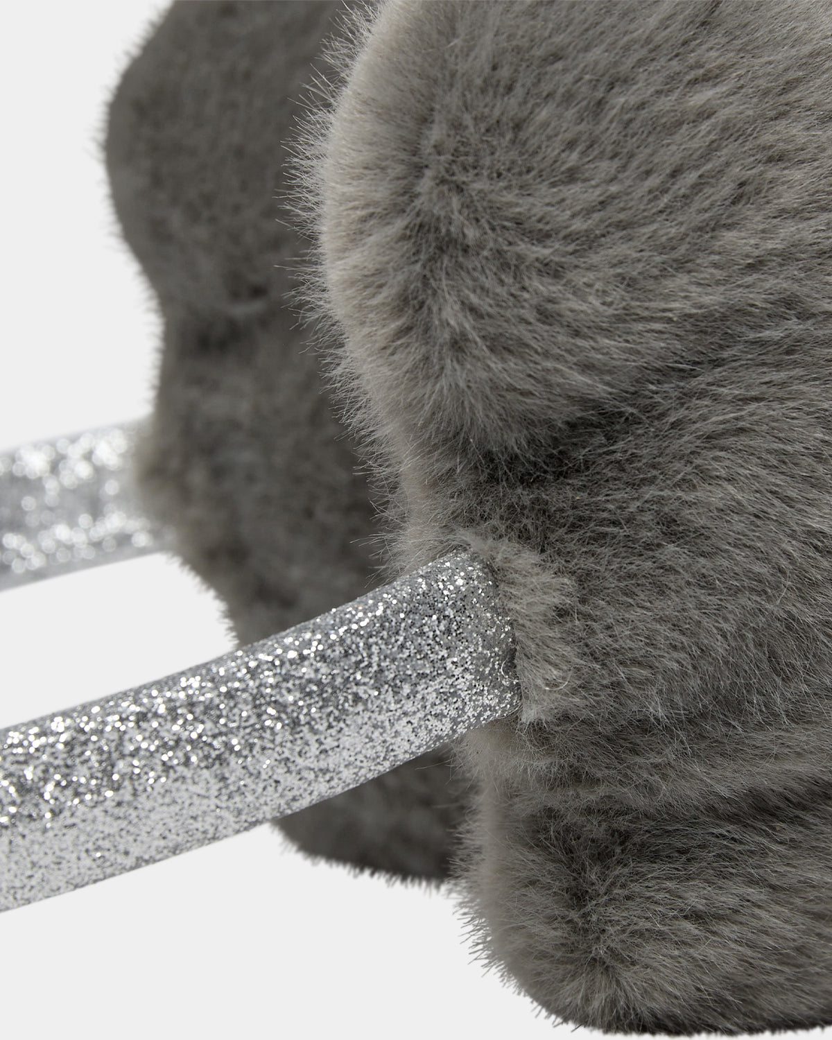 Sofie Schnoor KIDS ELENASK ØREVARMERE Ørevarmere 8006 Grey