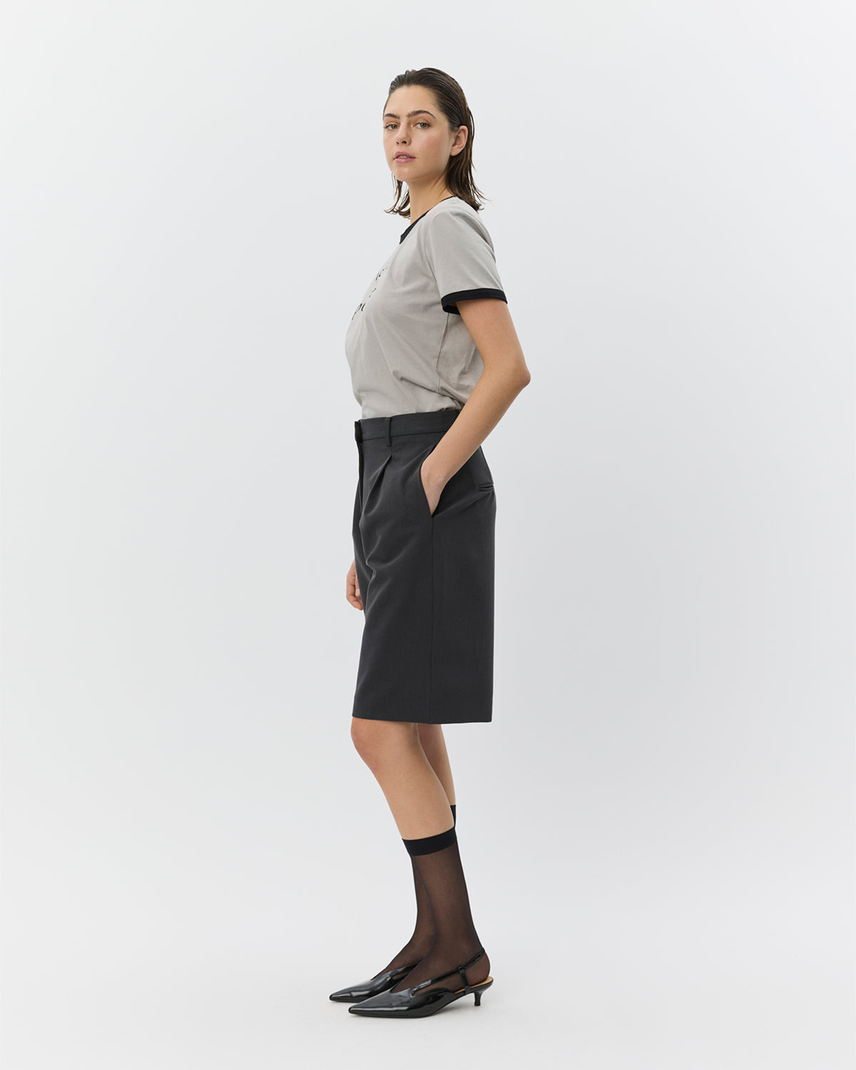 Sofie Schnoor WOMEN ELSASW BERMUDA SUITING SHORTS Shorts 8008 Dark grey