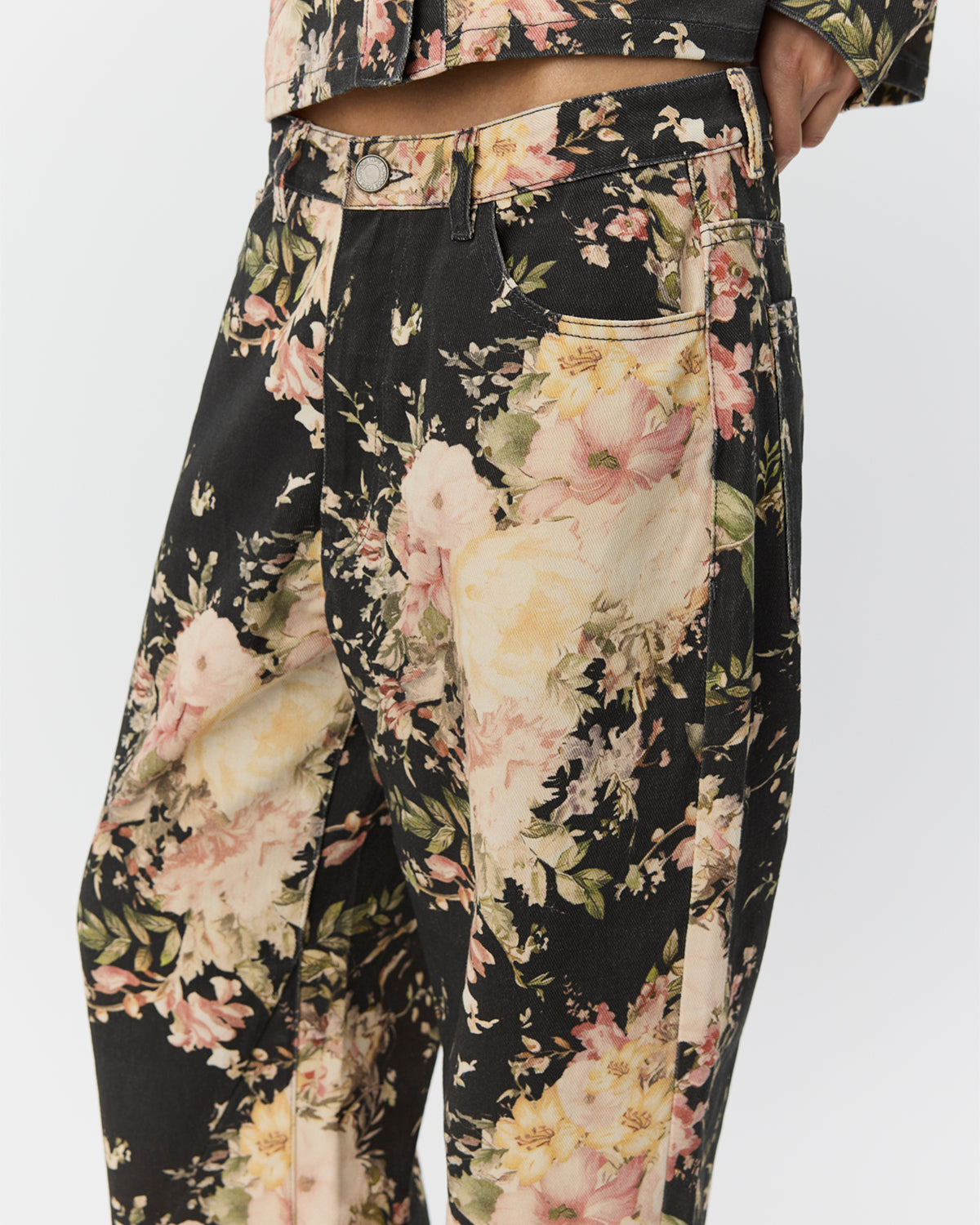 Sofie Schnoor WOMEN HAVANASW BARREL JEANS Jeans 9069 Flower mix