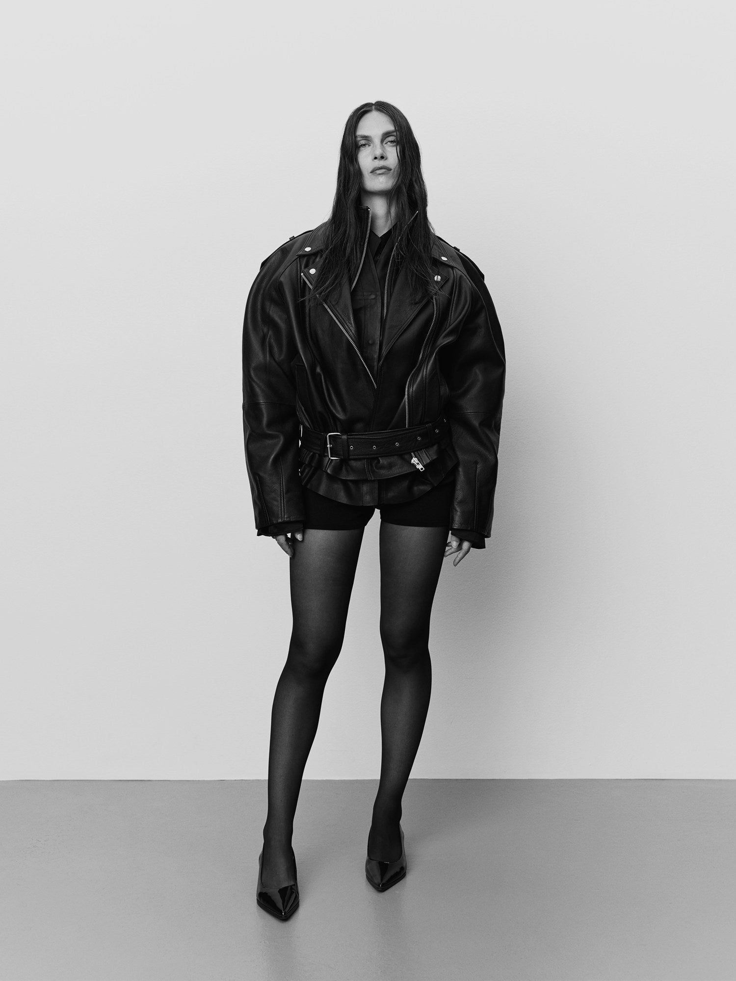 ICON 001 - LEATHER JACKET