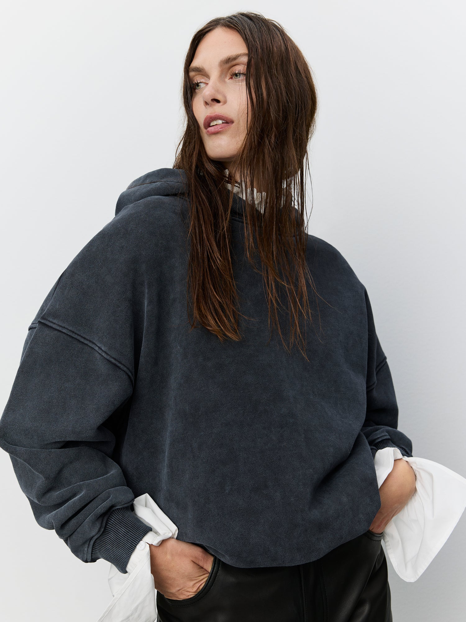 Sofie Schnoor WOMEN ICON 015 - RANSOSW HOODIE Hættetrøje 1015 Washed black
