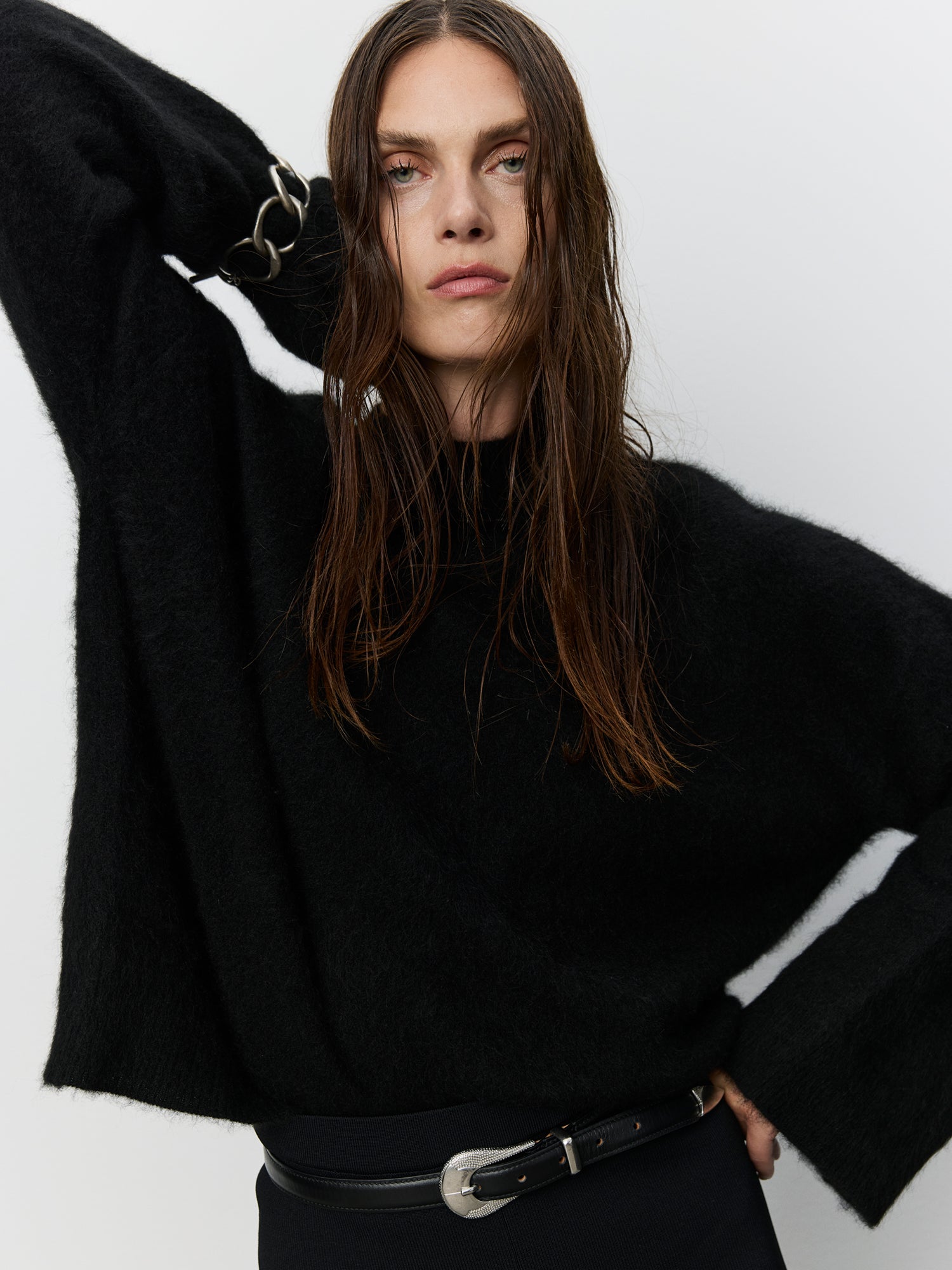 Sofie Schnoor WOMEN ICON 023 - YOKASW YAK ULD CREWNECK Strik 1000 Black
