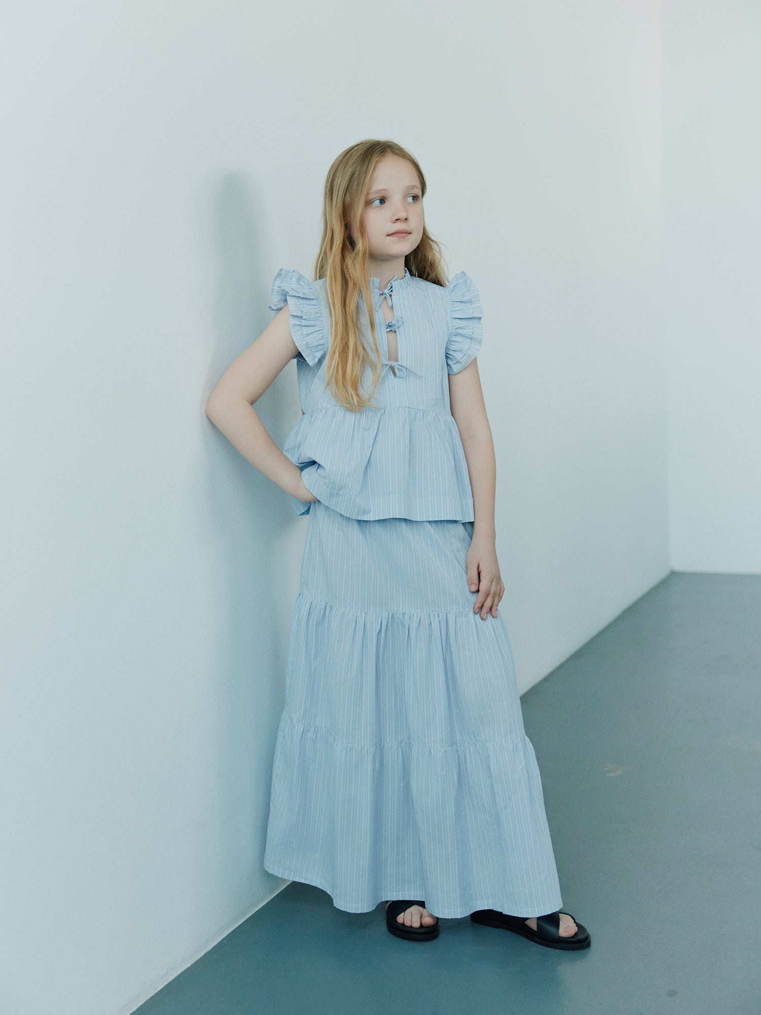 Sofie Schnoor YOUNG JulietteSY Top Skjorte 5094 Light Blue striped