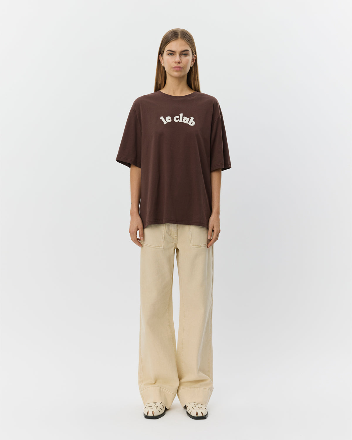 MAESW t-shirt in Dark Brown | T-shirts for women | SOFIE SCHNOOR