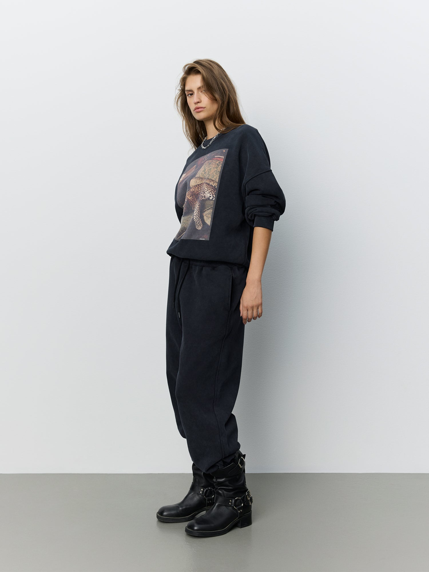 Sofie Schnoor WOMEN PAROSSW OVERSIZE SWEATSHIRT Sweatshirt 1015 Washed black
