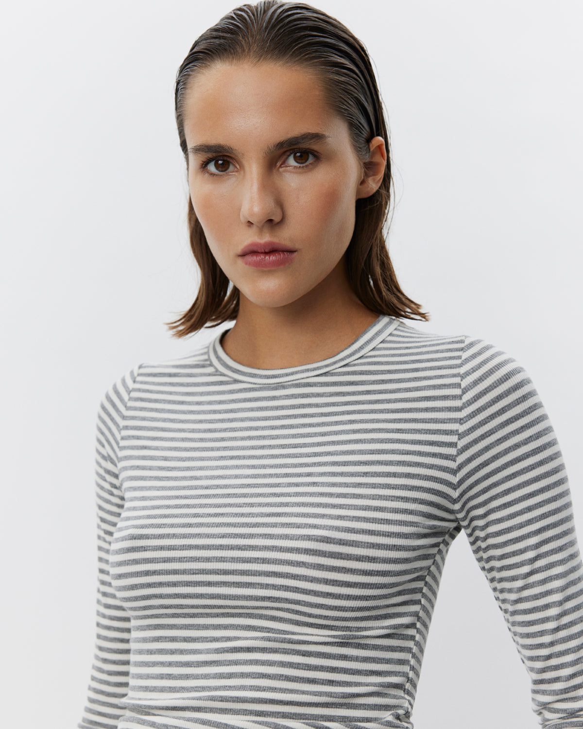 Sofie Schnoor WOMEN PETRICIASW STRIPE T-SHIRT LONG SLEEVE T-shirt Long Sleeve 8048 Grey Striped