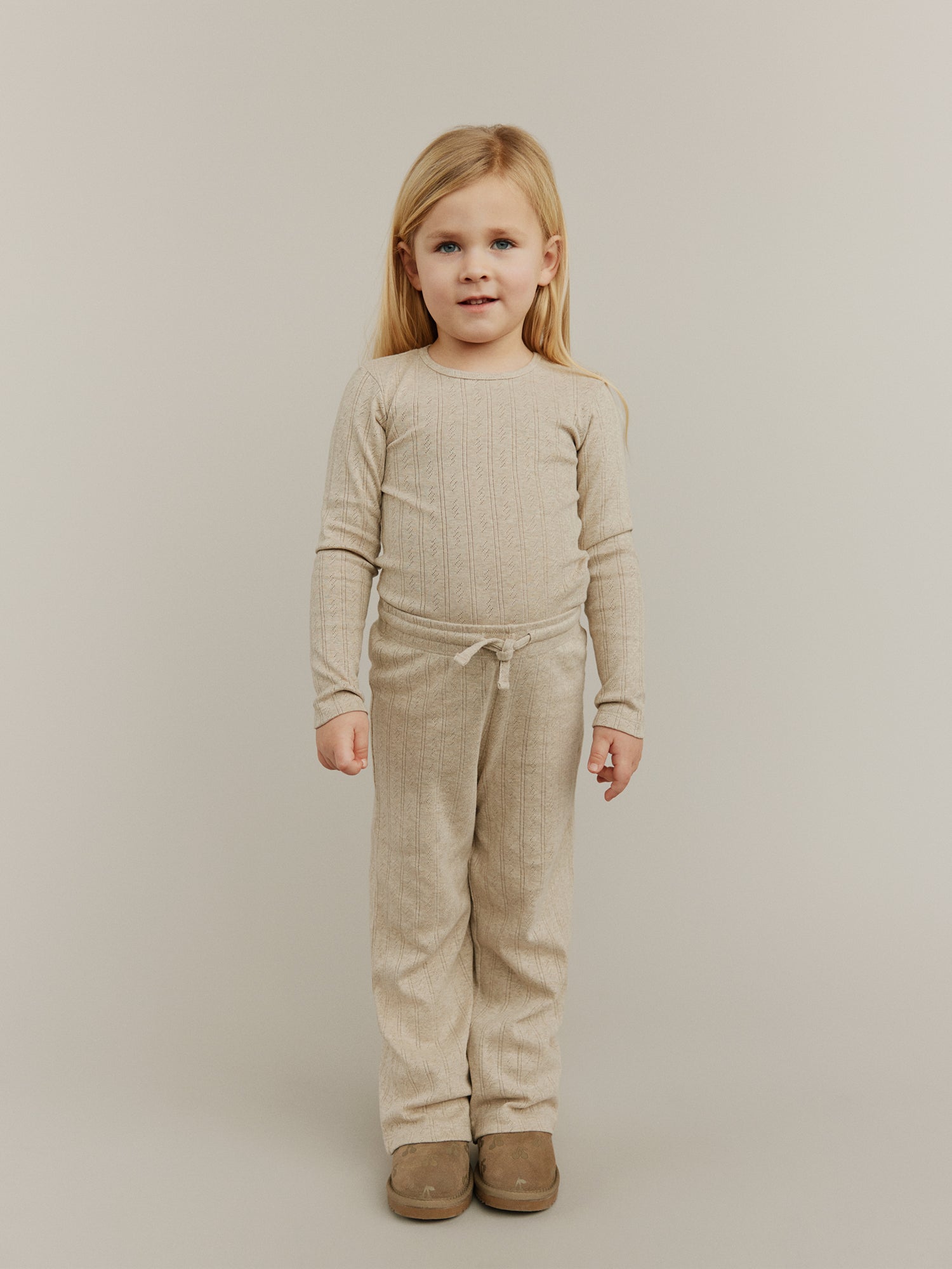 Sofie Schnoor KIDS PETRICIASY POINTELLE LONGSLEEVE TEE T-shirt Long Sleeve 7015 Beige