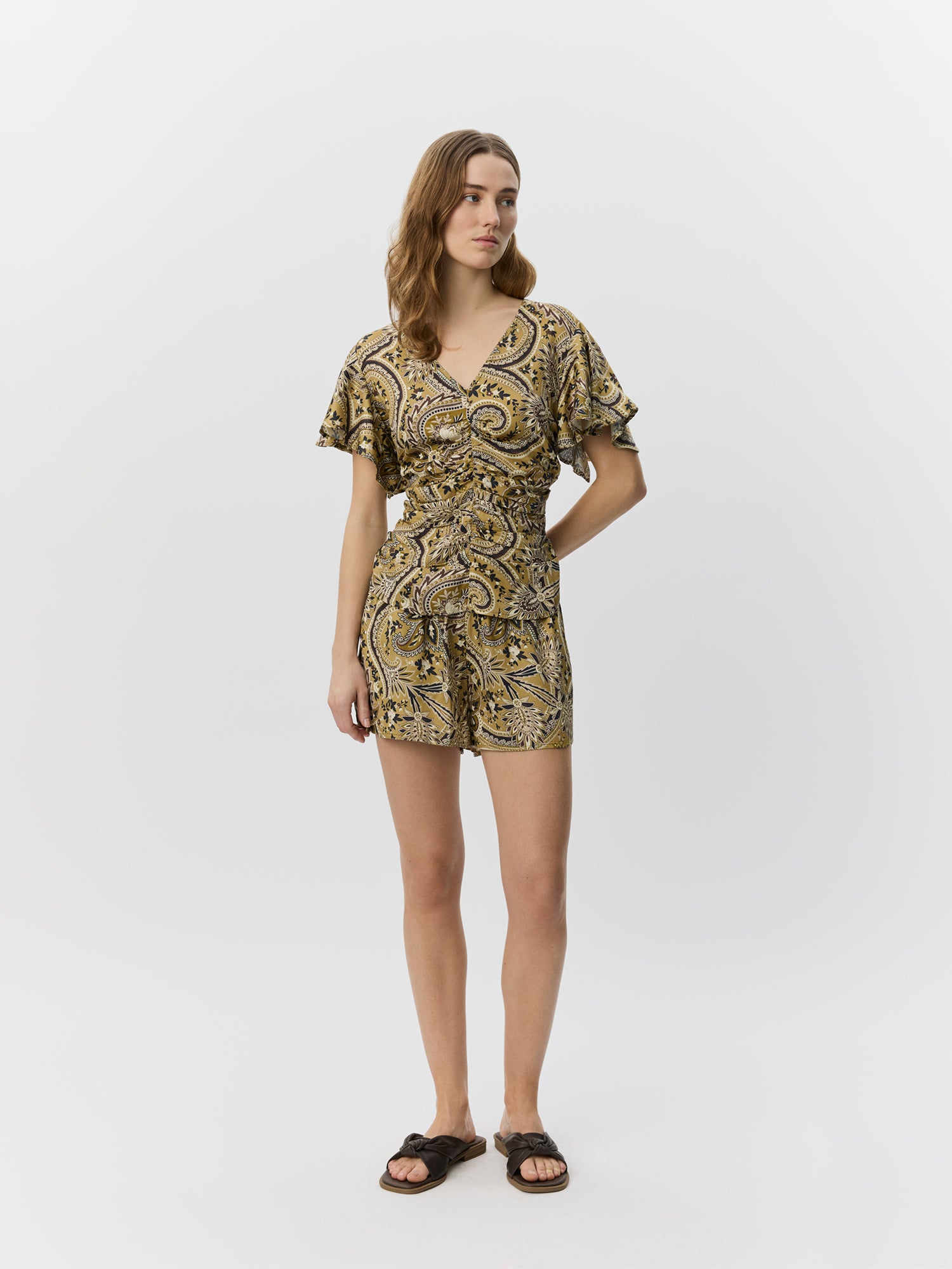REMISW PAISLEY PRINTED SHORTS Shorts - 7163 Bronze Mix Paisley