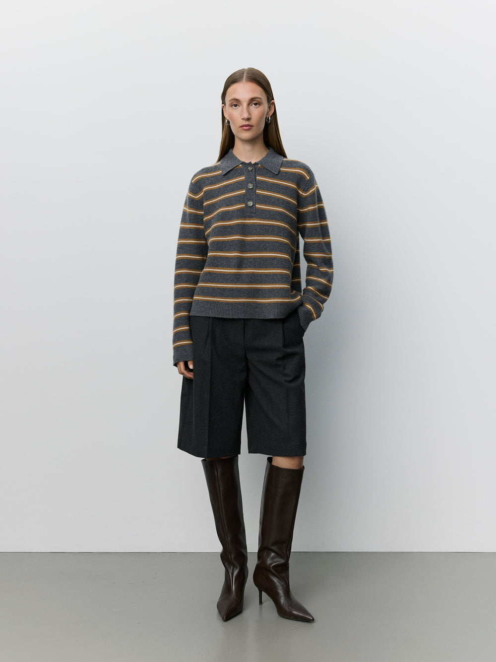 LOOK 08