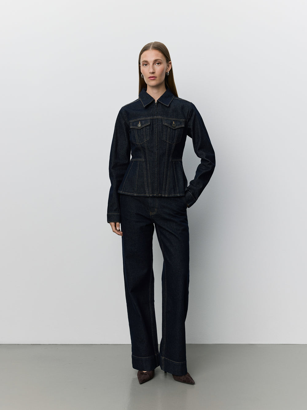 LOOK 06