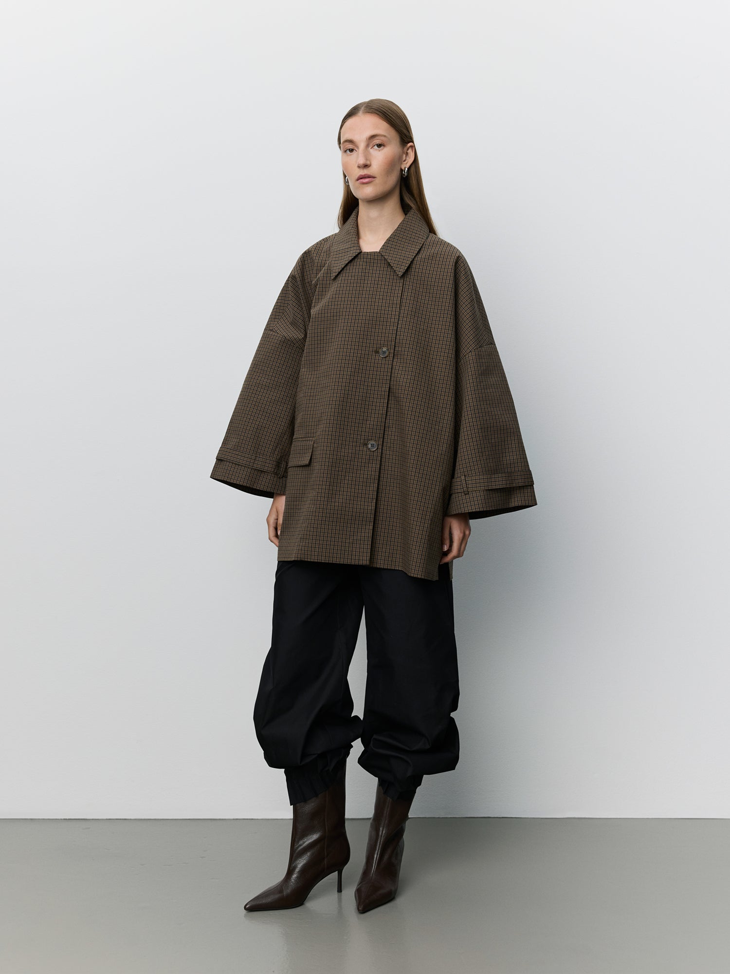LOOK 13
