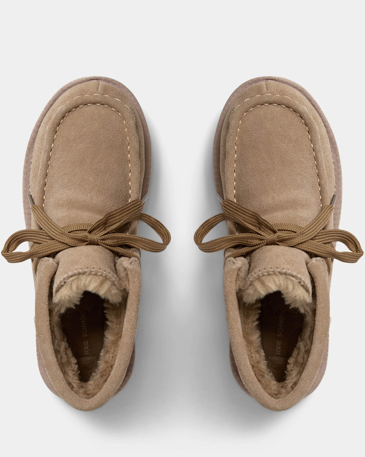 Sofie Schnoor YOUNG SANNESY BAMSESTØVLE Bamsestøvle 7155 Nougat Brown