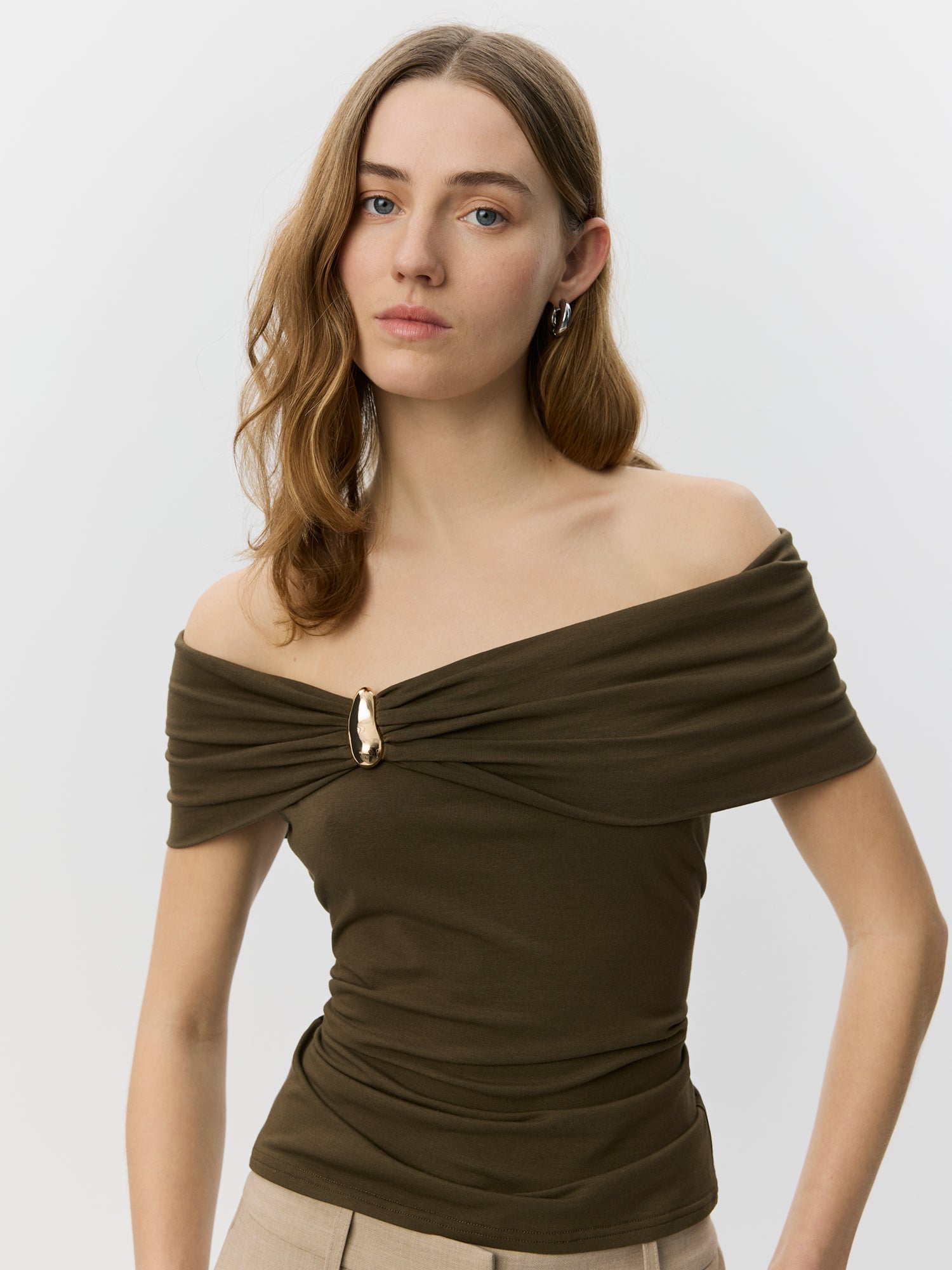 Sofie Schnoor WOMEN SINKASW OFF SHOULDER JERSEY TOP Top 3097 Olive Brown
