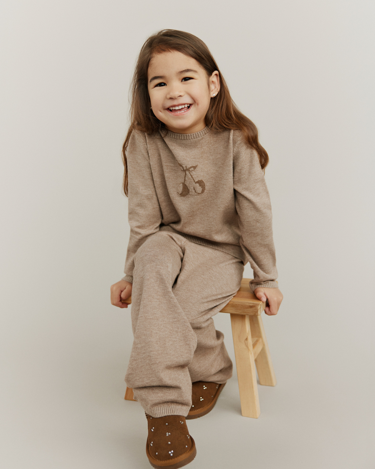 Sofie Schnoor KIDS URSASK STRIK Strik 7071 Brown melange